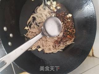 Braised Spicy Enoki Mushroom recipe