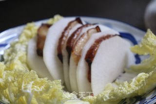 Steamed Bacon with Chopped Pepper and Radish recipe