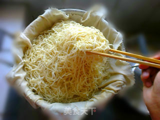 Lulu's Fragrant Fried Noodles recipe