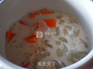 Stewed Hashima with Papaya recipe