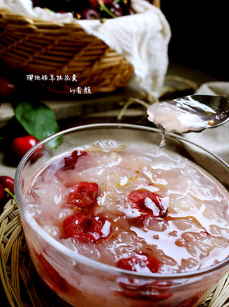 Cherry Tremella Osmanthus Soup recipe