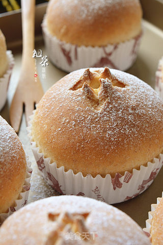 Whole Wheat Paper Cup Buns recipe