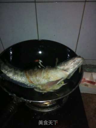 Braised Black Fish and Mushroom Soup recipe
