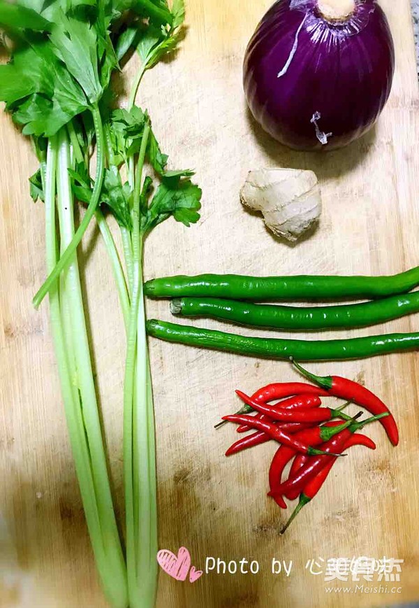 Spicy Braised Chicken recipe