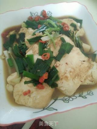 Grilled Tofu with Garlic Leaves recipe