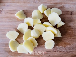 Crispy Roasted Potato Wedges with Crispy Outside and Sticky Inside recipe