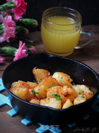 Pan-fried Spicy Potatoes recipe