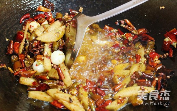 Sichuan Boiled Beautiful Frog recipe