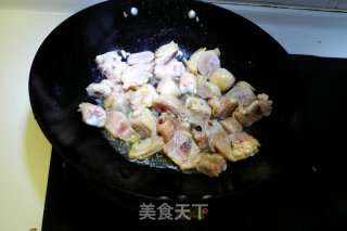Braised Chicken Nuggets with Cabbage and Mushrooms recipe