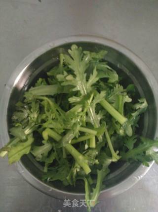 Garland Chrysanthemum Mixed Chicken Shreds recipe