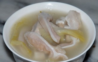 Sauerkraut and Pepper Pork Belly Soup recipe