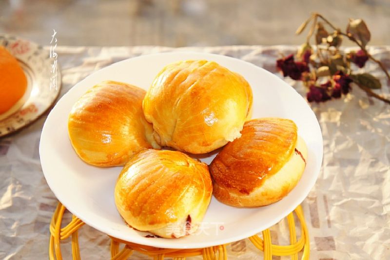 Blueberry Jam Shell Bread recipe