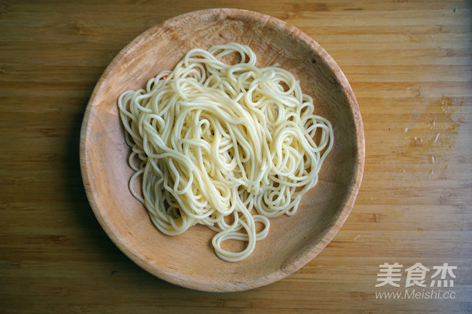 Enoki Mushroom Cold Noodle Roll recipe