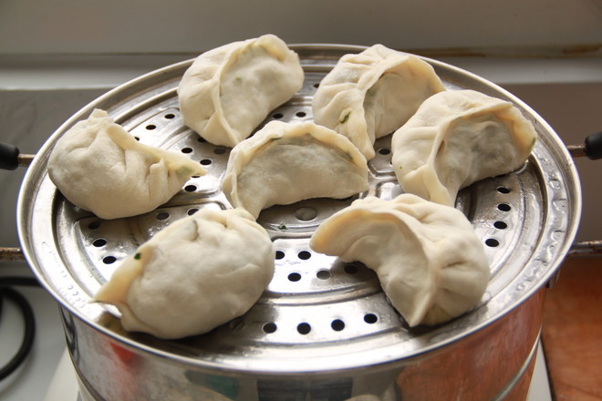 Mountain Mazha Steamed Buns with Wild Vegetables recipe