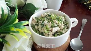 Stir-fried Small Tofu with Chrysanthemum recipe