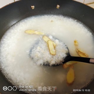 Shrimp Porridge with Convolvulus recipe