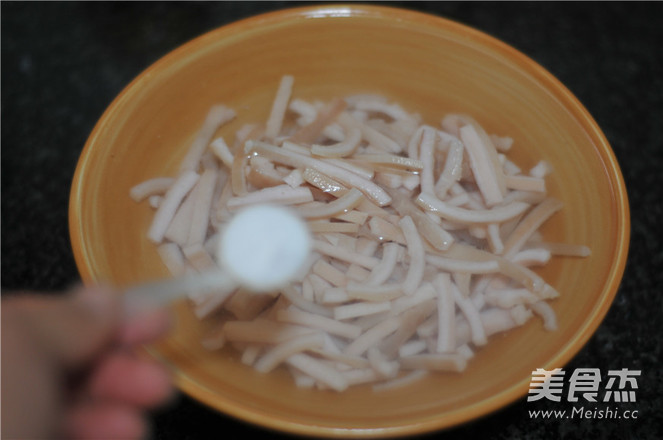 Lu Yi Hand During The Spring Festival——crystal Pork Jelly recipe