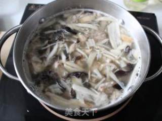 Hot and Sour Sausage Soup recipe