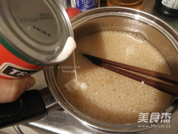 Cantonese-style Traditional Rice Cakes recipe