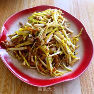 Stir-fried Pork with Garlic recipe