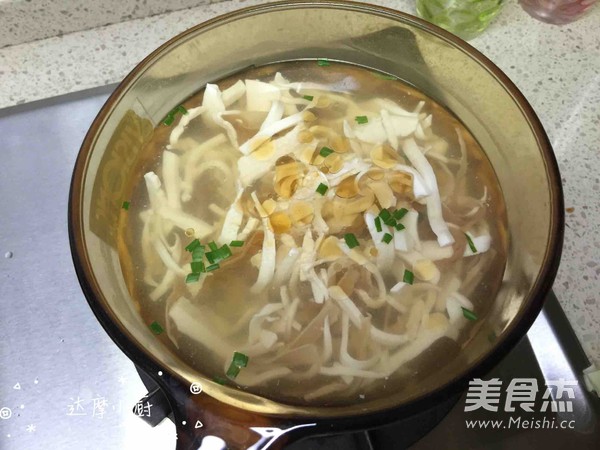 Dried Bamboo Shoots Tofu Soup recipe