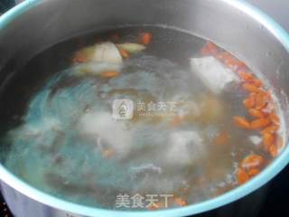 Mutton Soup with Wolfberry and Ginger recipe