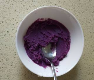 Dried Fruit Purple Sweet Potato Bun recipe