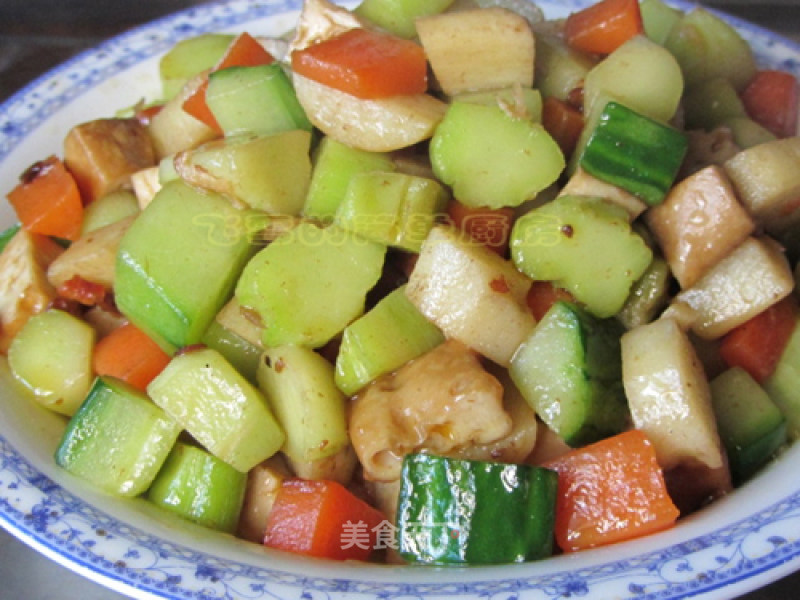 Stir-fried Vegetarian Ding with Broccoli Roots