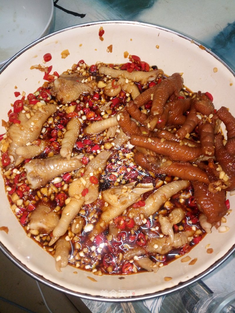 Hot and Sour Chicken Feet recipe