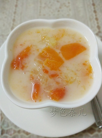 Fresh Milk White Fungus Papaya recipe