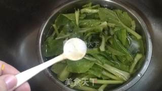 Stir-fried Vegetable Core with Garlic recipe