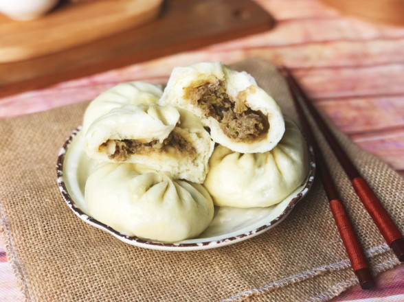 Onion Beef Bun recipe