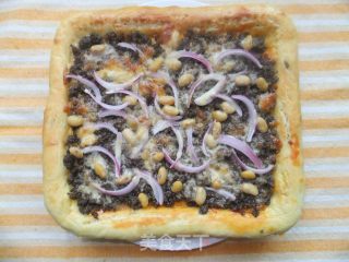 Curry Beef Pizza recipe