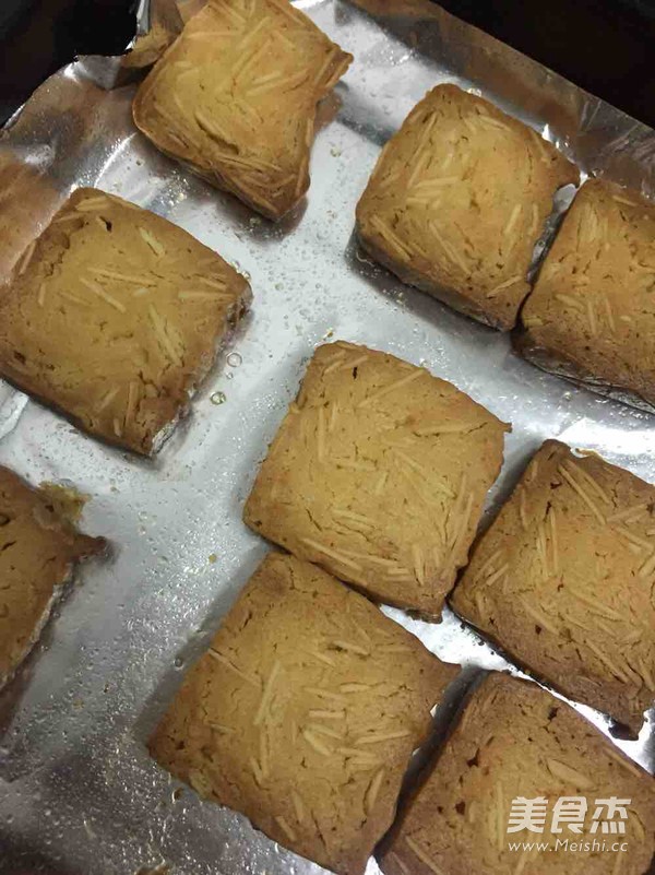 Almond Biscuits recipe