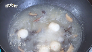 Mcdull's Fishball Coarse Noodles recipe