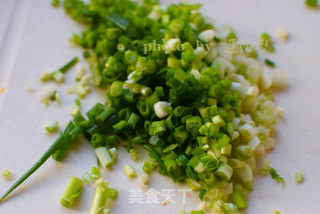 Noodles with Sesame Sauce that Can Replenish Calcium and Iron recipe