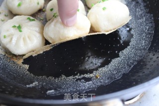 Not Enough Delicacy-fried Dumplings with Meat Stuffing recipe