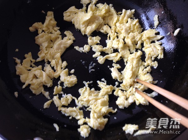 Egg Pancakes with Chives and Vermicelli recipe