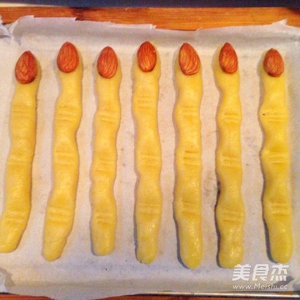 [halloween Special Offer] Witch Finger Cookies recipe