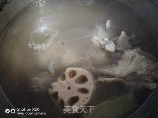 Lotus Root Bone Soup recipe