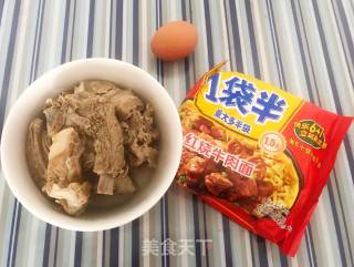 Instant Noodles with Pork Ribs recipe