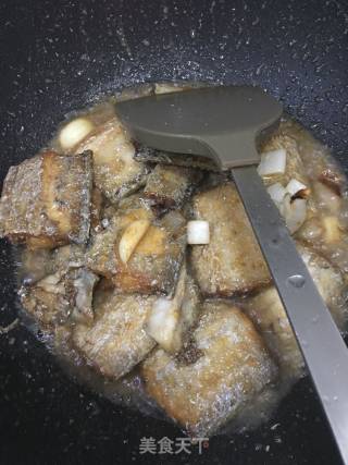 Serving Dishes-braised Octopus recipe