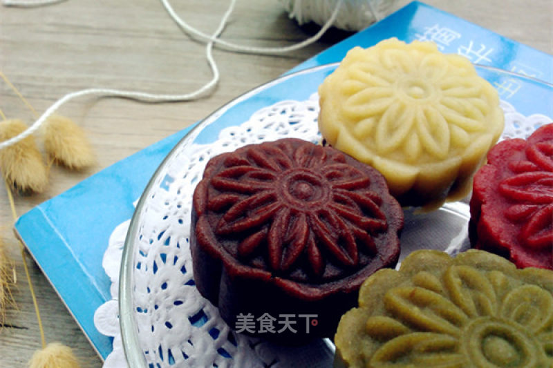 Four-color Taoshan Mooncake