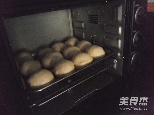 Goji Berry Honey Buns recipe