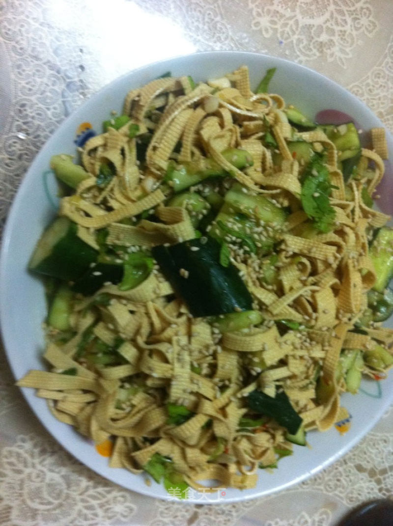 Cold Cucumber Tofu Skin recipe