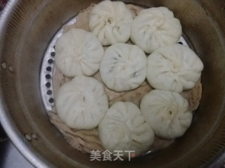 Chinese Cabbage, Egg and Shrimp Skin Buns recipe