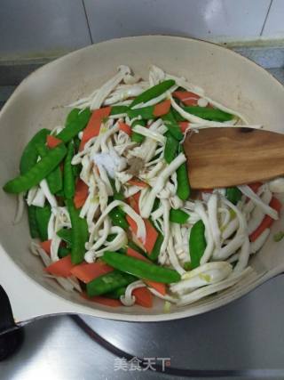 Stir-fried White Jade Mushroom recipe