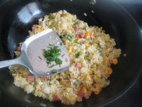 Fried Rice with Pea Ham and Eggs recipe