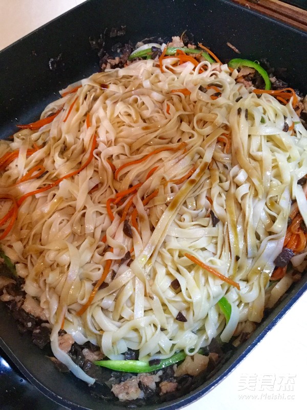 Minced Meat Lo Mein recipe