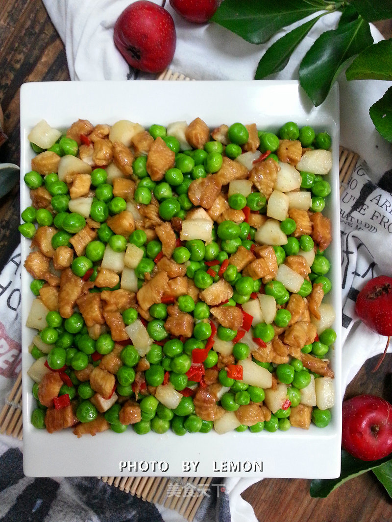 An Old Friend Who Cares about Health-chicken Breast Stew with Horseshoe Peas recipe